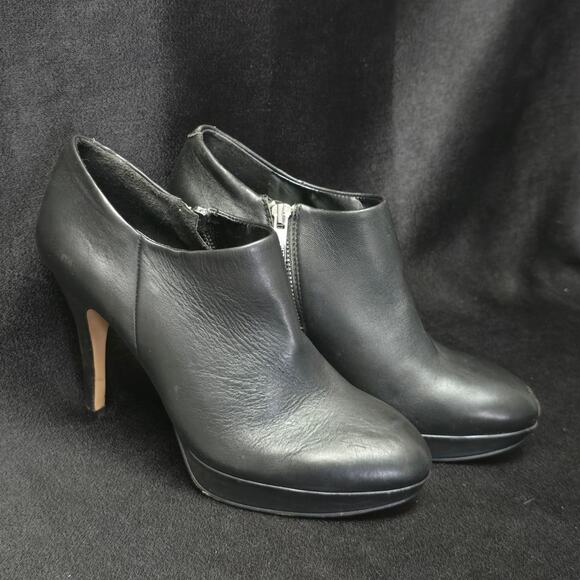 Vince Camuto Black Leather Elvin Platform Ankle Booties High Heel - Picture 1 of 10